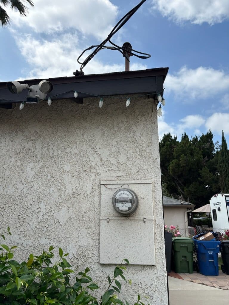 Gallery photos for Efficient 200 Amp Panel Upgrade in Chatsworth: Image #1